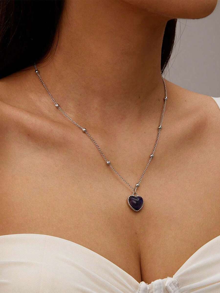 SELENE HEART NECKLACE